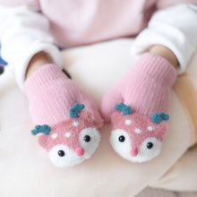 Load image into Gallery viewer, Baby New Cute Deer Gloves with Sound Winter Knit Wool Newborn Mittens Velvet Thick Children Kids Keep Finger Warm 0-4 Years Old