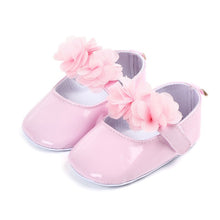 Load image into Gallery viewer, Baby Girl Princess PU Leather Shoes With Flowers Infant Soft Sole First Walkers Spring Summer Bebe Crib Shoes Patent Leather