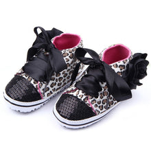 Load image into Gallery viewer, Infant Newborn Baby Girls Polka Dots Heart Autumn Lace-Up First Walkers Sneakers Shoes Toddler Classic Casual Shoes