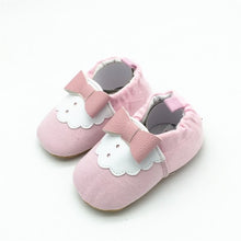 Load image into Gallery viewer, 1 Pair Fashion Cotton Cloth First Walker Cartoon Baby Boy Girls Shoes Bebe Toddler Moccasins 0-24M Non-slip Soft Bottom Shoes