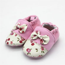 Load image into Gallery viewer, 1 Pair Fashion Cotton Cloth First Walker Cartoon Baby Boy Girls Shoes Bebe Toddler Moccasins 0-24M Non-slip Soft Bottom Shoes