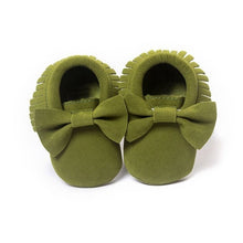 Load image into Gallery viewer, Baby Girls Shoes First Walkers Newborn Baby Moccasins Soft Boy Girl Fringe Soft Soled Non-slip Footwear Shoes
