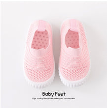 Load image into Gallery viewer, baby shoes for summer Boys and girls hollow flying woven shoes