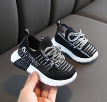 Load image into Gallery viewer, 2020 New Autumn Kids Shoes Breathable Boys Girls Sport Shoes Children Casual Sneakers Baby Running Shoes Mesh Canvas Shoes