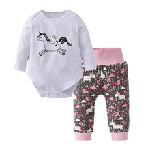 Load image into Gallery viewer, Newborn Baby Boys Girls Clothes Daddy/Mummy Letter 3Pcs Outfits Set Long Sleeve T-shirt+Pants Infant Toddler Clothing Suit
