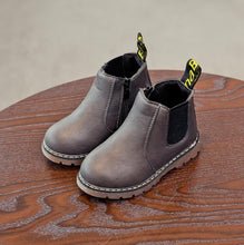Load image into Gallery viewer, Children Snow Boots 2020 Autumn Winter Cotton Shoes Boys Girls Waterproof Non-slip Ankle Boots Kids Leather Boots Fashion