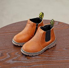 Load image into Gallery viewer, Children Snow Boots 2020 Autumn Winter Cotton Shoes Boys Girls Waterproof Non-slip Ankle Boots Kids Leather Boots Fashion