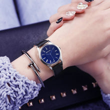 Load image into Gallery viewer, Dropshipping Ladies Luxury Quartz Watch Women Men Couple Loves Watches Birthday Gift Clock Time Relogio Masculino Reloj Mujer