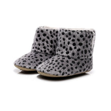 Load image into Gallery viewer, Cute Autumn Winter Infants Shoes Baby Girl Boy Polka Dot Knitting Boots Casual Sneakers Non-slip Soft Soled Walking Shoes