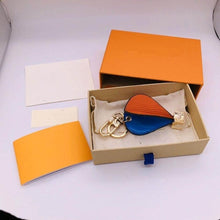 Load image into Gallery viewer, High-End Leather Car Key Chains 360 Degree Revolving Hot Air Balloon Key Chain Holder For Real Bag Pendant Key Ring