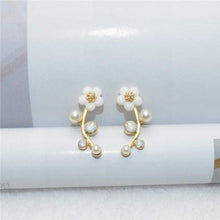 Load image into Gallery viewer, Fashion Korean Rhinestone Earrings Jewelry Crown Geometric Round Stud Earrings For Women Charm Flower Star Moon Earring Jewelry