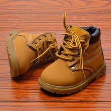 Charger l'image dans la galerie, 2020 Winter Children's Boots Girls Boys Plush Martin Boots Casual Warm Ankle Shoes Kids Fashion Sneakers Baby Snow Boots