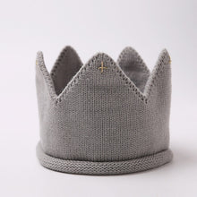Load image into Gallery viewer, Crown Baby Hat Photography Props Autumn Winter Knit Newborn Baby Girl Boy Hat Turban Infant Toddler Beanie Cap Casquette Enfant
