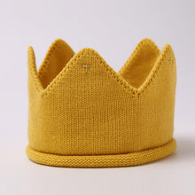 Load image into Gallery viewer, Crown Baby Hat Photography Props Autumn Winter Knit Newborn Baby Girl Boy Hat Turban Infant Toddler Beanie Cap Casquette Enfant
