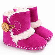 Load image into Gallery viewer, 0-18M Newborn Infant Baby Girls Snow Boots Winter Warm Baby Shoes Solid Button Plush Ankle Boots
