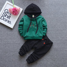Load image into Gallery viewer, Fall baby boys girls clothing set T-shirt tops pant tracksuits for newborn baby boy girls outfits Pullover overalls clothes sets
