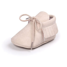 Load image into Gallery viewer, 2020 Autumn/Spring Baby Shoes Newborn Boys Girls PU Leather Moccasins Sequin First Walkers Baby Shoes 0-18M
