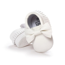 Load image into Gallery viewer, Handmade Soft Bottom Fashion Tassels Baby Moccasin Newborn Babies Shoes 19-colors PU leather Prewalkers Boots
