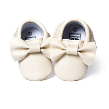Load image into Gallery viewer, Handmade Soft Bottom Fashion Tassels Baby Moccasin Newborn Babies Shoes 19-colors PU leather Prewalkers Boots
