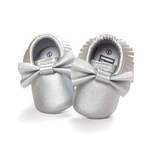Load image into Gallery viewer, Handmade Soft Bottom Fashion Tassels Baby Moccasin Newborn Babies Shoes 19-colors PU leather Prewalkers Boots
