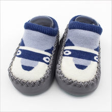 Load image into Gallery viewer, 2017 Fashion Baby Socks With Rubber Soles Infant Sock Newborn Autumn Winter Children Floor Socks Shoes Anti Slip Soft Sole Sock
