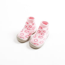 Load image into Gallery viewer, Kids Soft Rubber Sole Unisex Baby Shoes First Shoes Baby Shoe Knit Booties Anti-slip Baby Walkers Toddler First Walker Baby Girl
