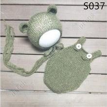 Load image into Gallery viewer, handmade mohair teddy bear hat + shorts     Newborn photography props
