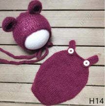 Load image into Gallery viewer, handmade mohair teddy bear hat + shorts     Newborn photography props

