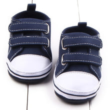 Load image into Gallery viewer, New Canvas Classic Sports Sneakers Newborn Baby Boys Girls First Walkers Shoes Infant Toddler Soft Sole Anti-slip Baby Shoes
