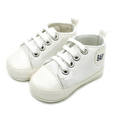 Load image into Gallery viewer, New Canvas Classic Sports Sneakers Newborn Baby Boys Girls First Walkers Shoes Infant Toddler Soft Sole Anti-slip Baby Shoes

