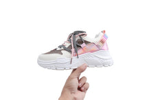 Load image into Gallery viewer, Lace-Up  Women Sneakers  Fila Shoes  Woman Shoes Sneakers PU Women Designer Sneakers Beige Casual Shoes  Zapatos De Mujer
