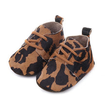 Load image into Gallery viewer, Genuine Leather Baby shoes Leopard print Baby Girls Soft shoes Horse hair Boys First walkers Lace Baby moccasins
