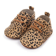 Load image into Gallery viewer, Genuine Leather Baby shoes Leopard print Baby Girls Soft shoes Horse hair Boys First walkers Lace Baby moccasins

