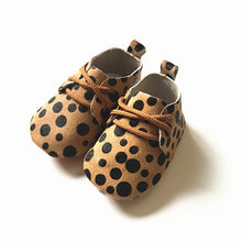 Load image into Gallery viewer, Genuine Leather Baby shoes Leopard print Baby Girls Soft shoes Horse hair Boys First walkers Lace Baby moccasins
