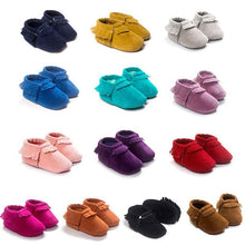 Load image into Gallery viewer, 13 COLORS PU Suede Leather Newborn Baby Boy Girl Baby Moccasins Moccs Shoes Bebe Fringe Soft Soled Non-slip Footwear Crib Shoes
