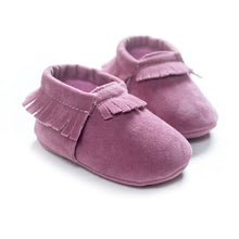 Load image into Gallery viewer, 13 COLORS PU Suede Leather Newborn Baby Boy Girl Baby Moccasins Moccs Shoes Bebe Fringe Soft Soled Non-slip Footwear Crib Shoes

