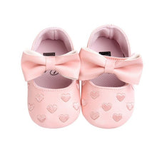 Load image into Gallery viewer, Baby PU Leather Baby Boy Girl Baby Moccasins Moccs Shoes Bow Fringe Soft Soled Non-slip Footwear Crib Shoes
