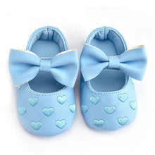 Load image into Gallery viewer, Baby PU Leather Baby Boy Girl Baby Moccasins Moccs Shoes Bow Fringe Soft Soled Non-slip Footwear Crib Shoes
