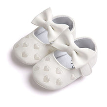 Load image into Gallery viewer, Baby PU Leather Baby Boy Girl Baby Moccasins Moccs Shoes Bow Fringe Soft Soled Non-slip Footwear Crib Shoes
