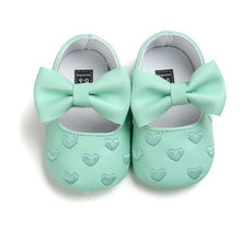 Load image into Gallery viewer, Baby PU Leather Baby Boy Girl Baby Moccasins Moccs Shoes Bow Fringe Soft Soled Non-slip Footwear Crib Shoes
