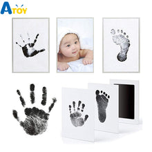 Load image into Gallery viewer, Footprint Imprint Kit Baby Ink Pad Storage Memento Ink Newborn Photo Frame Kits Baby Souvenir Drawer Inkless Handprint Casting

