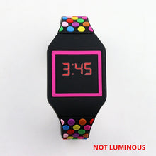 Load image into Gallery viewer, NEW Luminous Princess Elsa Children Watches Kids Spiderman Avengers Cartoon Pattern LED Girls Watch Reloj Infantil Wristwatches
