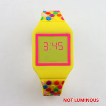 Load image into Gallery viewer, NEW Luminous Princess Elsa Children Watches Kids Spiderman Avengers Cartoon Pattern LED Girls Watch Reloj Infantil Wristwatches
