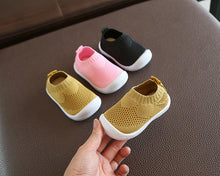 Load image into Gallery viewer, Kid Baby First Walkers ShoesBreathable b Infant Toddler Shoes Girls Boy Casual Mesh Shoes Soft Bottom Comfortable Non-slip Shoes
