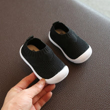 Load image into Gallery viewer, Kid Baby First Walkers ShoesBreathable b Infant Toddler Shoes Girls Boy Casual Mesh Shoes Soft Bottom Comfortable Non-slip Shoes
