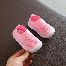 Load image into Gallery viewer, Kid Baby First Walkers ShoesBreathable b Infant Toddler Shoes Girls Boy Casual Mesh Shoes Soft Bottom Comfortable Non-slip Shoes
