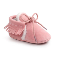 Load image into Gallery viewer, Cute Autumn Winter Infants  Shoes Baby Girl Boy Polka Dot Knitting Boots Casual Sneakers Non-slip Soft Soled Walking Shoes
