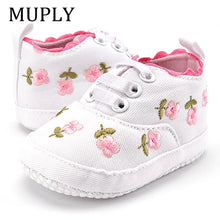 Load image into Gallery viewer, Baby Girl Shoes White Lace Floral Embroidered Soft Shoes Prewalker Walking Toddler Kids Shoes First Walker free shipping
