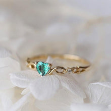 Load image into Gallery viewer, Huitan Simple Heart Ring For Women Female Cute Finger Rings Romantic Birthday Gift For Girlfriend Fashion Zircon Stone Jewelry
