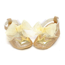 Load image into Gallery viewer, Baby Shoes Newborn PU Bow Cute Crown Non-slip Soft Bottom Baby Girl Shoes First Walker Fashion Princess Shoes
